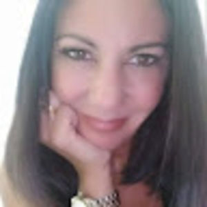 Meet your Posher, Daniela